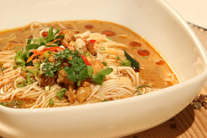 麻辣叉燒 + 擔擔麵40823-SA14